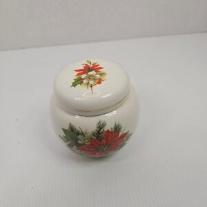 Vintage Christmas Poinsettia Ceramic Ginger Jar Ivory Gold Rim‎ Holiday Decor